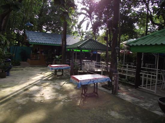 Krua Suankaew Restaurant